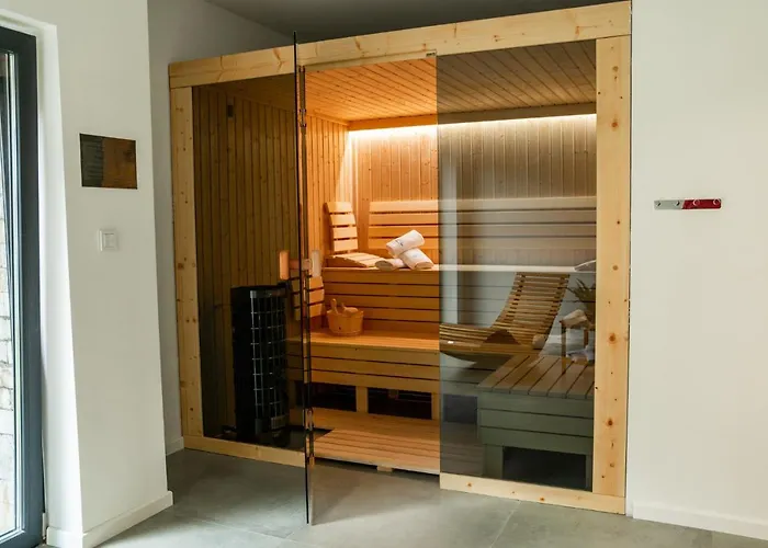 Apartment Invest Centrum Park 4 *