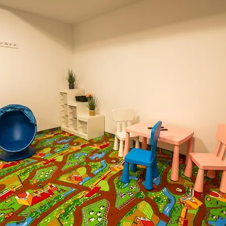 Invest Centrum Park 4 شقة *