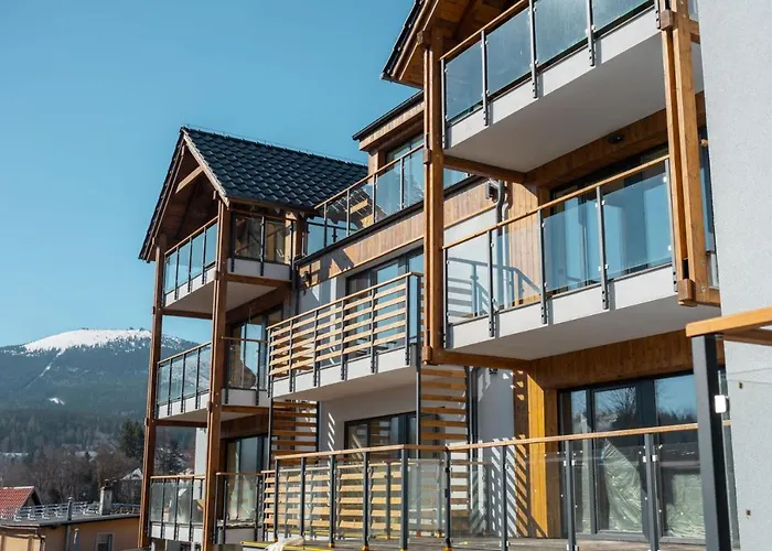 Apartamento Invest Centrum Park 4 *